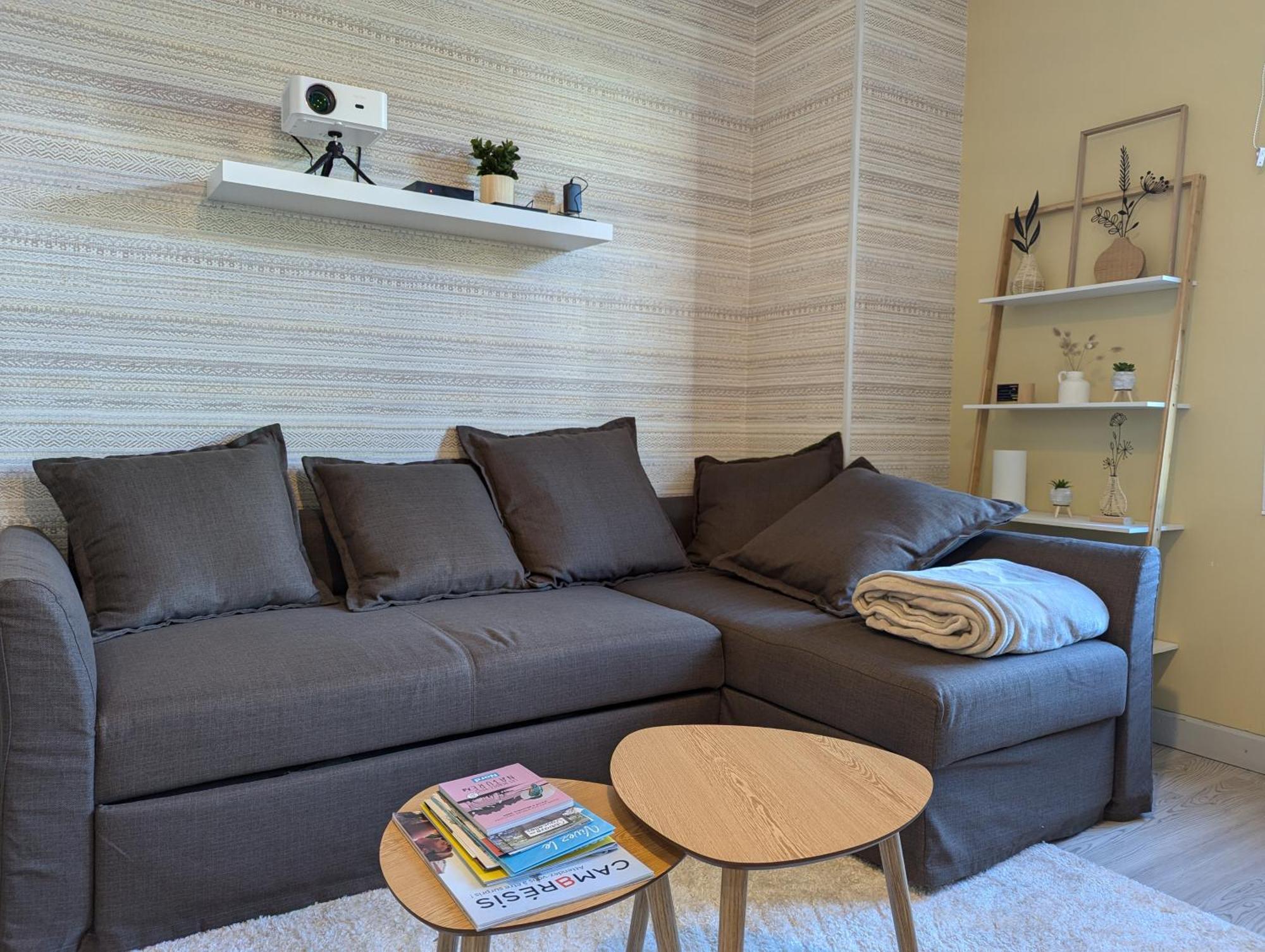 Les Betises, Duplex Hyper-Centre Apartamento Cambrai Exterior foto